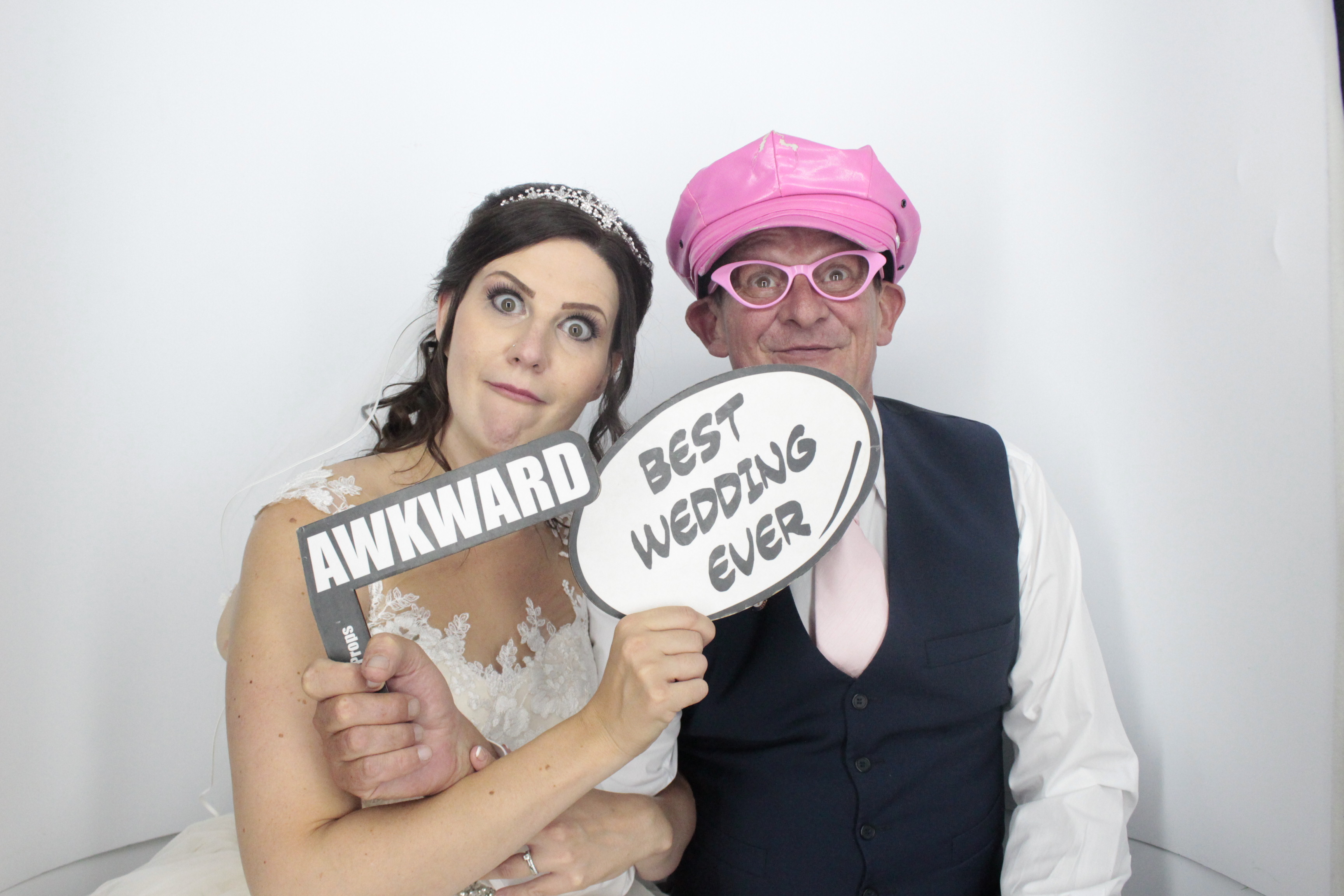 Kim & Andy's Wedding | View more photos from the event at gallery.myphotoboothexperience.co.uk/u/MyPhotoBoothExperienceLtd/Kim-Andys-Wedding